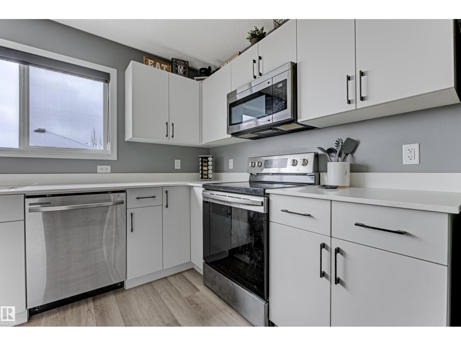 2095 Graydon Hill Cr Sw Sw, Edmonton, Alberta  T6W 4C7 - Photo 6 - E4465218