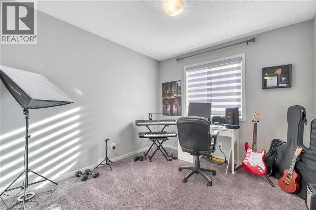 21 Juniper Street, Okotoks, Alberta  T1S 5S2 - Photo 31 - A2262237