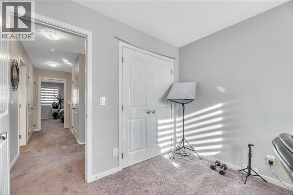 21 Juniper Street, Okotoks, Alberta  T1S 5S2 - Photo 32 - A2262237