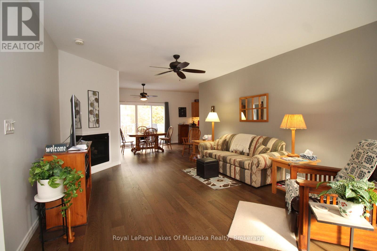 142 Pineridge Gate, Gravenhurst, Ontario  P1P 1Z1 - Photo 4 - X12544120