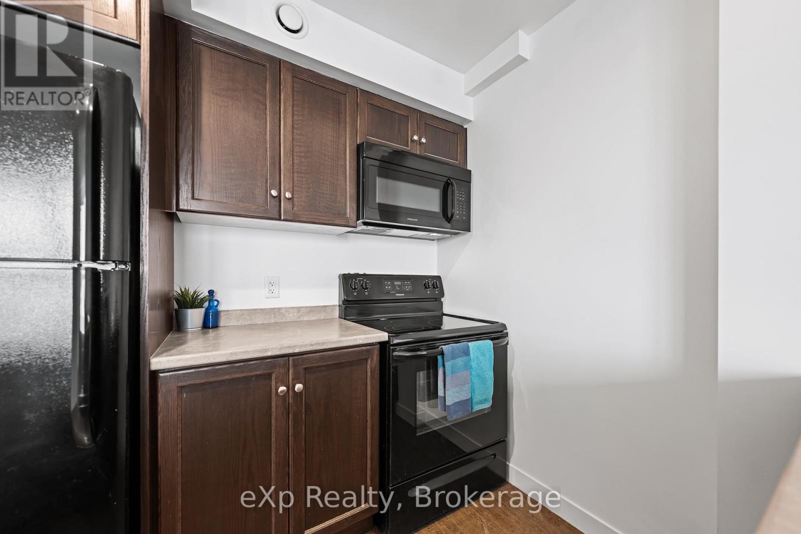 312 - 5 Gordon Street, Guelph, Ontario  N1H 4G8 - Photo 17 - X12544122