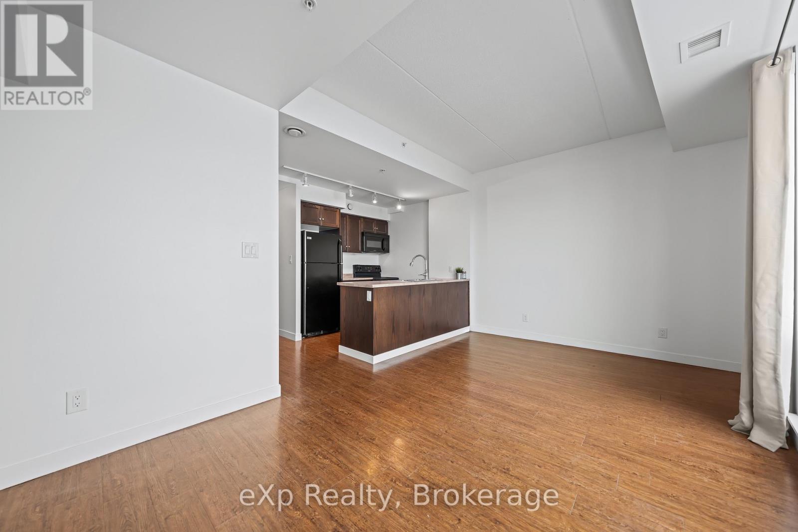 312 - 5 Gordon Street, Guelph, Ontario  N1H 4G8 - Photo 35 - X12544122