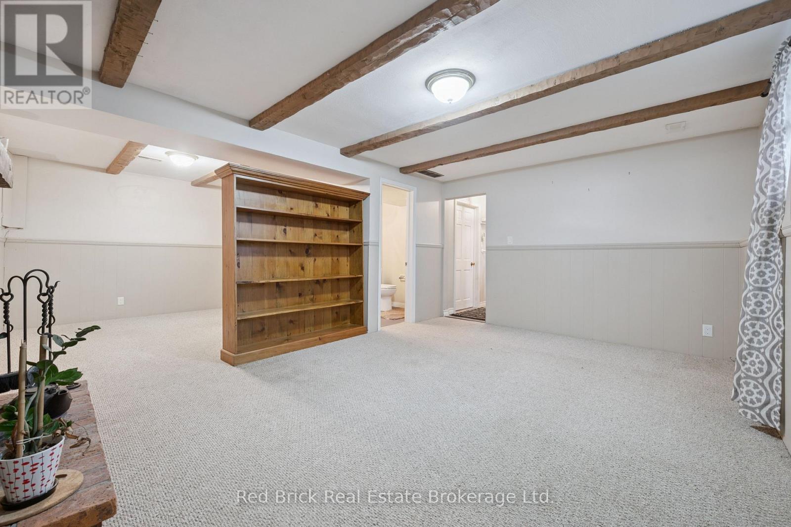 54 Sherwood Drive W, Guelph, Ontario  N1E 1R6 - Photo 32 - X12544162