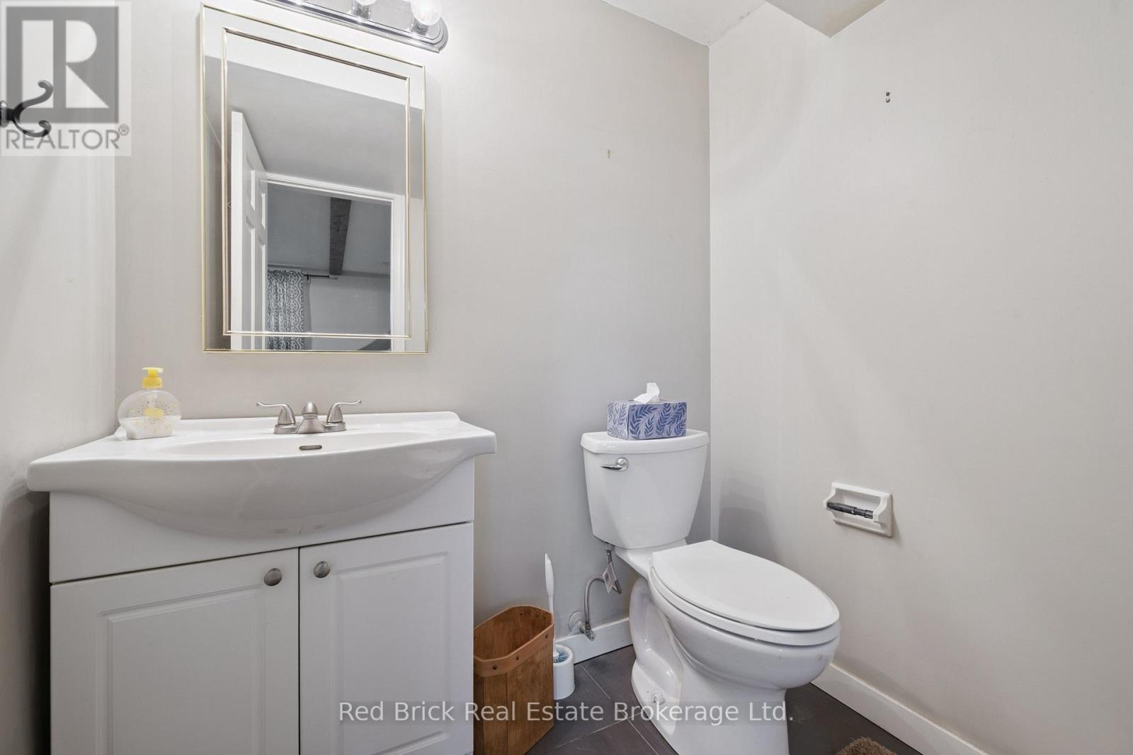 54 Sherwood Drive W, Guelph, Ontario  N1E 1R6 - Photo 34 - X12544162