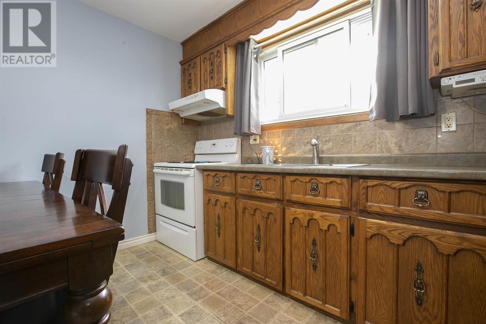 26 Digby Cres, Sault Ste. Marie, Ontario P6C 2R7 - Photo 20 - SM253264