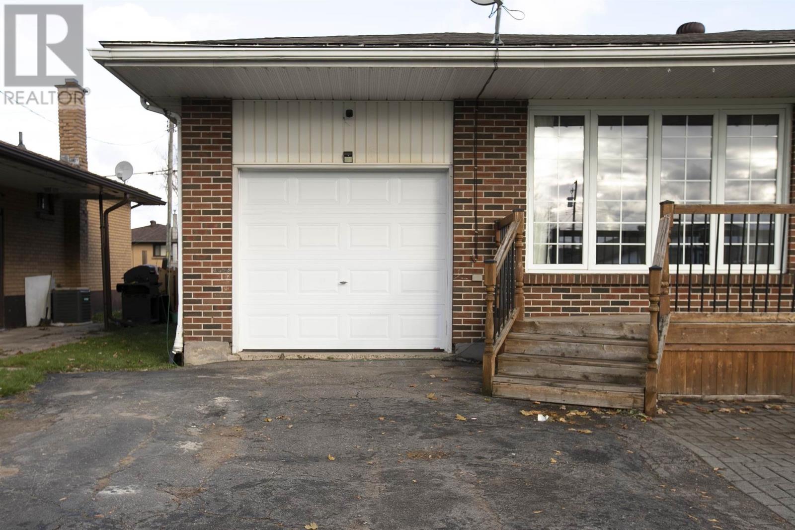 26 Digby Cres, Sault Ste. Marie, Ontario P6C 2R7 - Photo 5 - SM253264