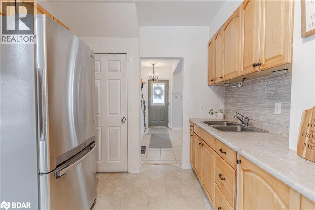 408 Regent Street, Orillia, Ontario L3V 4C9 - Photo 5 - 40787131