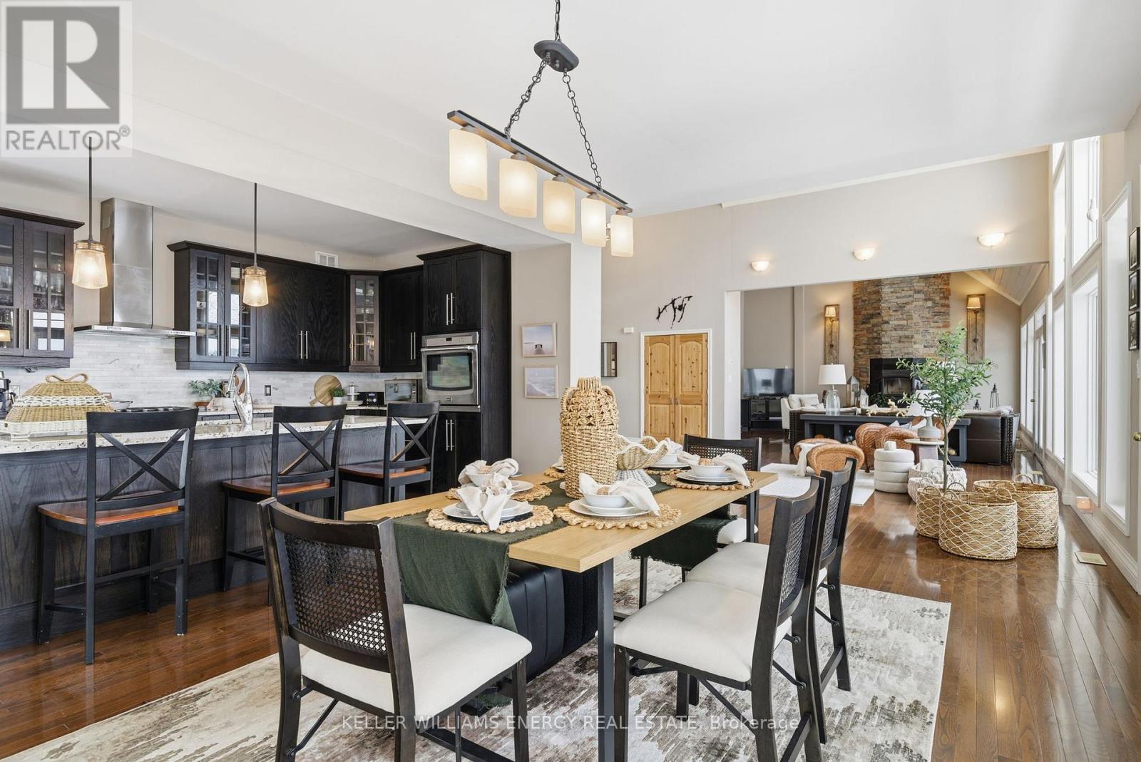 7 Peninsula Drive, Kawartha Lakes, Ontario  K9J 6X3 - Photo 10 - X12542164