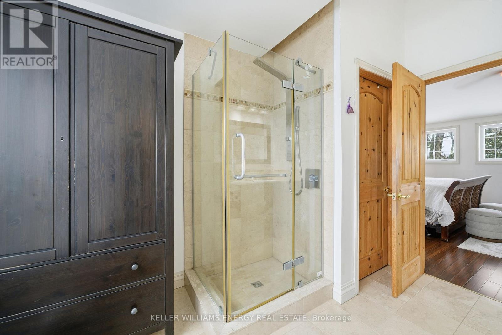 7 Peninsula Drive, Kawartha Lakes, Ontario  K9J 6X3 - Photo 26 - X12542164