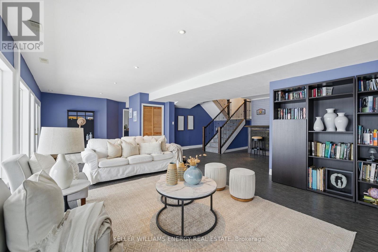 7 Peninsula Drive, Kawartha Lakes, Ontario  K9J 6X3 - Photo 28 - X12542164