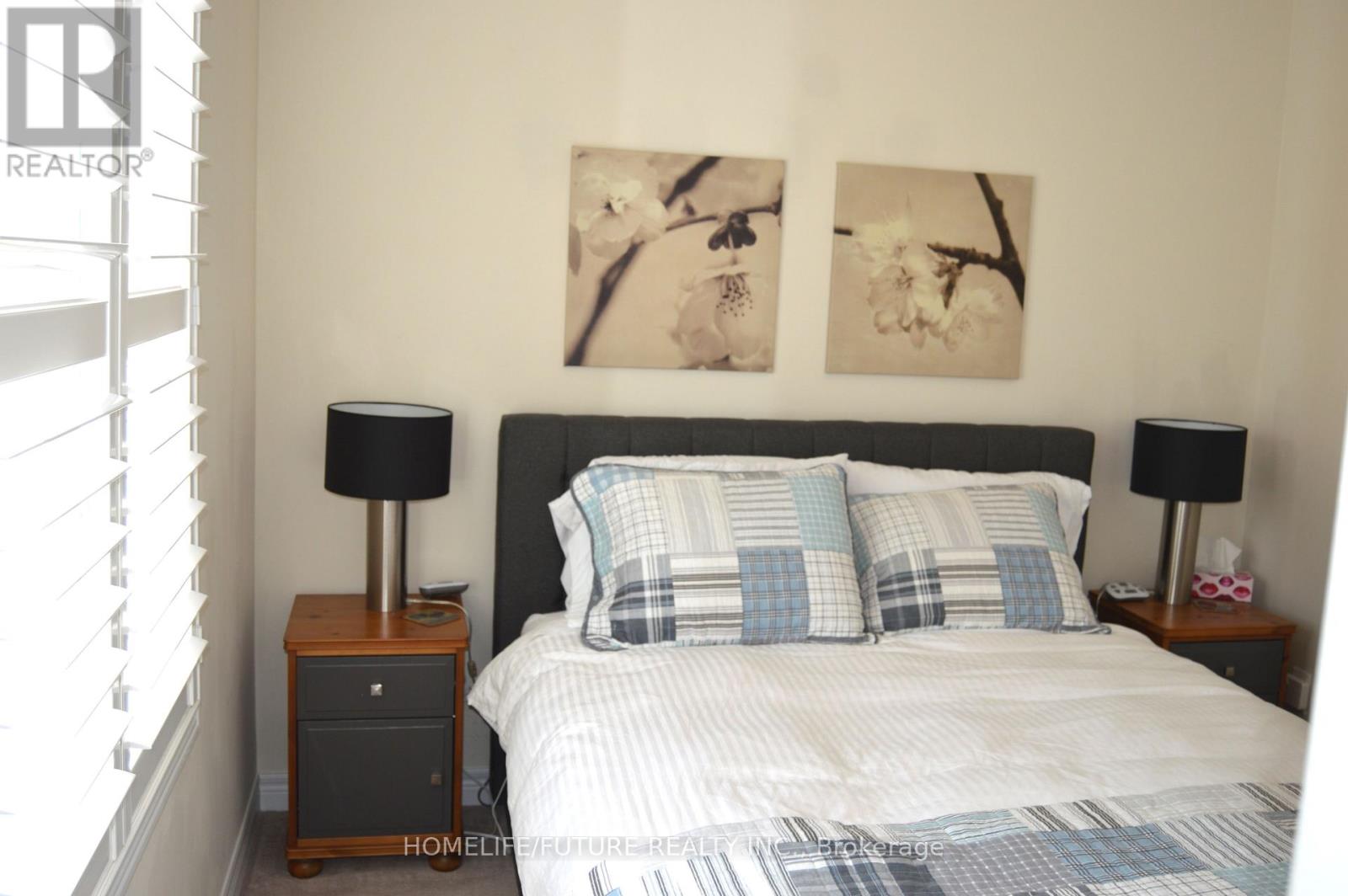 2812 Donald Cousens Parkway, Markham, Ontario  L6B 1H2 - Photo 4 - N12538348