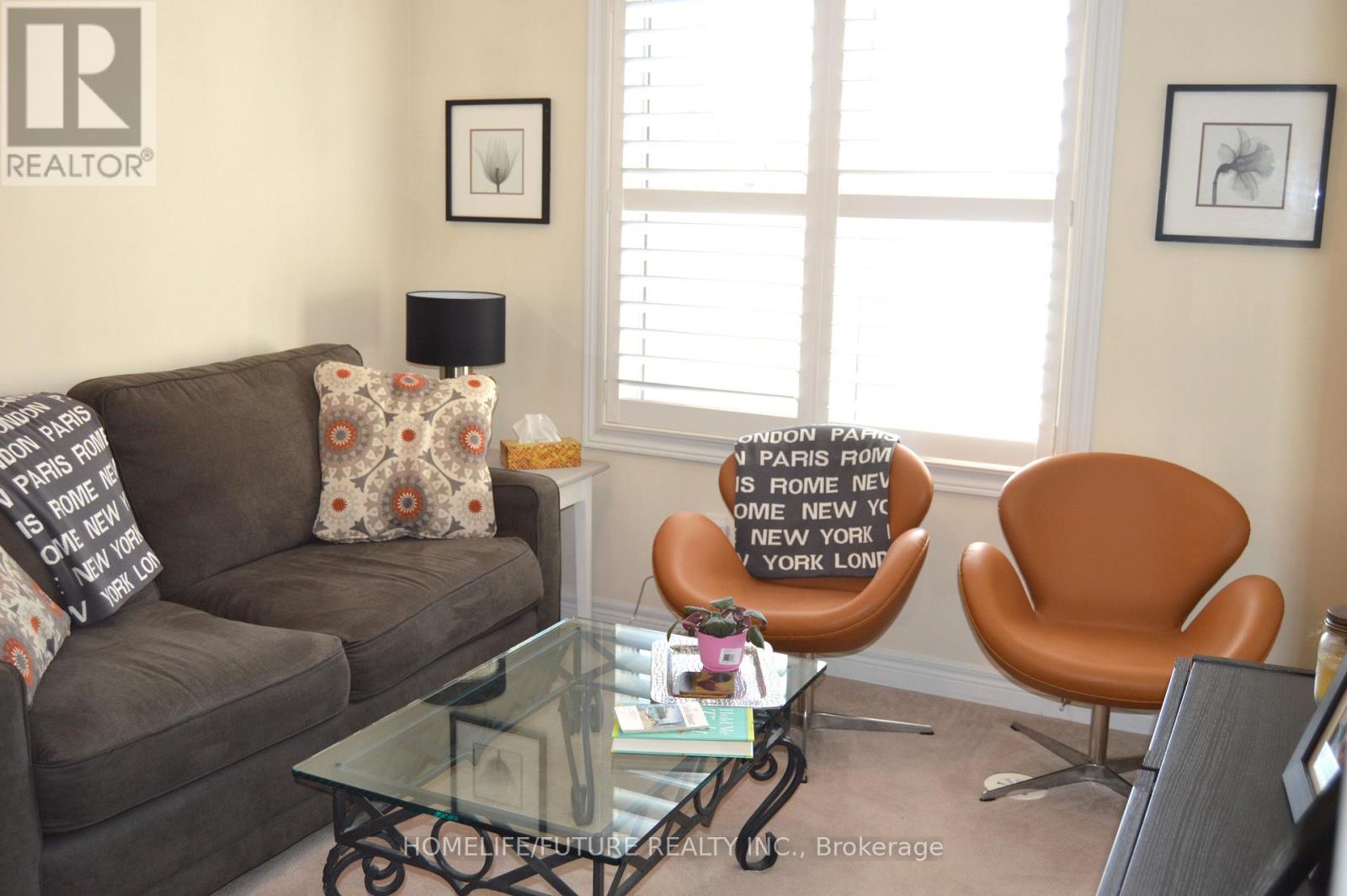 2812 Donald Cousens Parkway, Markham, Ontario  L6B 1H2 - Photo 2 - N12538348