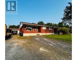 19 OTTAWA STREET E, Kapuskasing, Ontario