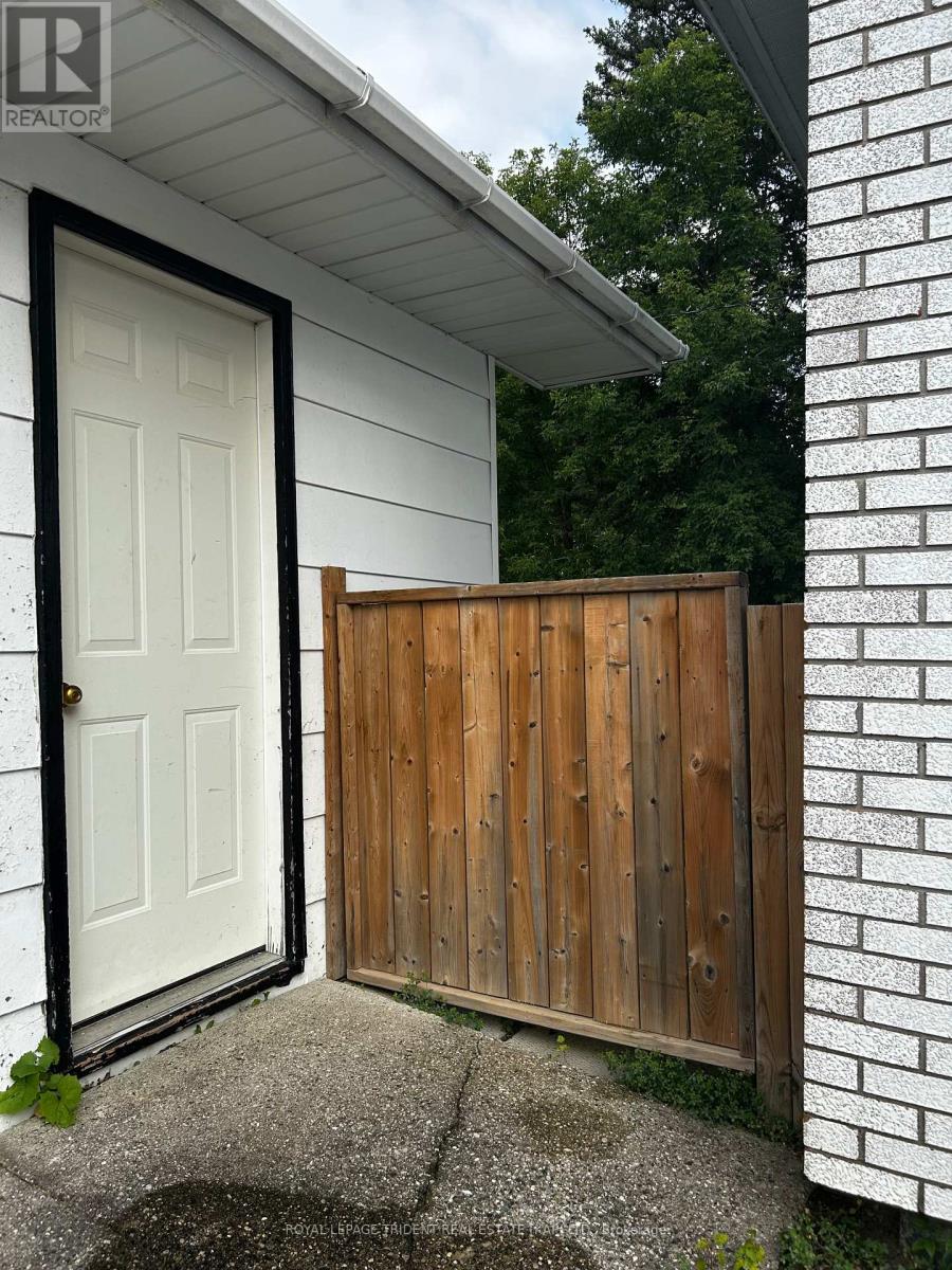 14 Niagara Street W, Kapuskasing, Ontario  P5N 2B8 - Photo 4 - T12340074