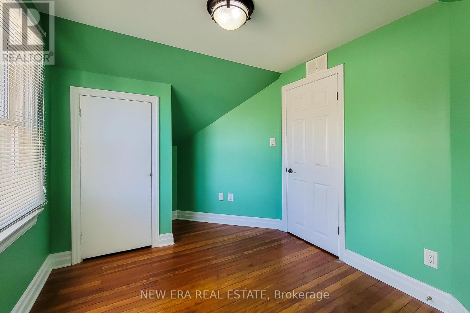 38 Haig Street, St. Catharines, Ontario L2R 2K8 - Photo 27 - X12538640