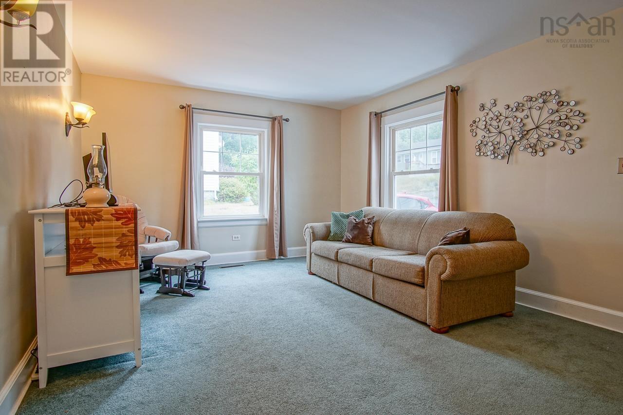 6 Comeau Avenue, Kentville, Nova Scotia  B4N 1P4 - Photo 5 - 202522790