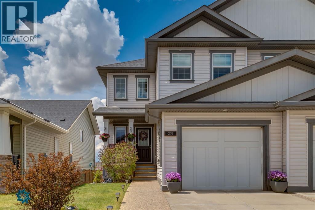 251 Kingsbridge Road Se, Airdrie, Alberta  T4A 0M4 - Photo 1 - A2266663