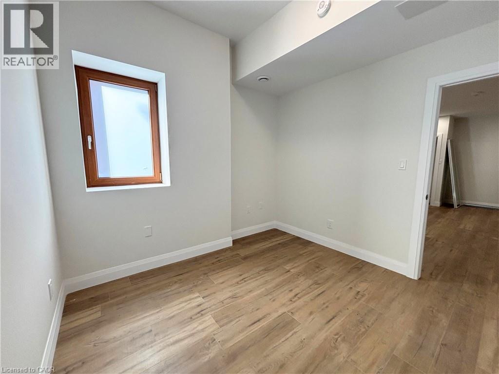 6 Caithness Street E Unit# 5, Caledonia, Ontario  N3W 1B7 - Photo 5 - 40788123