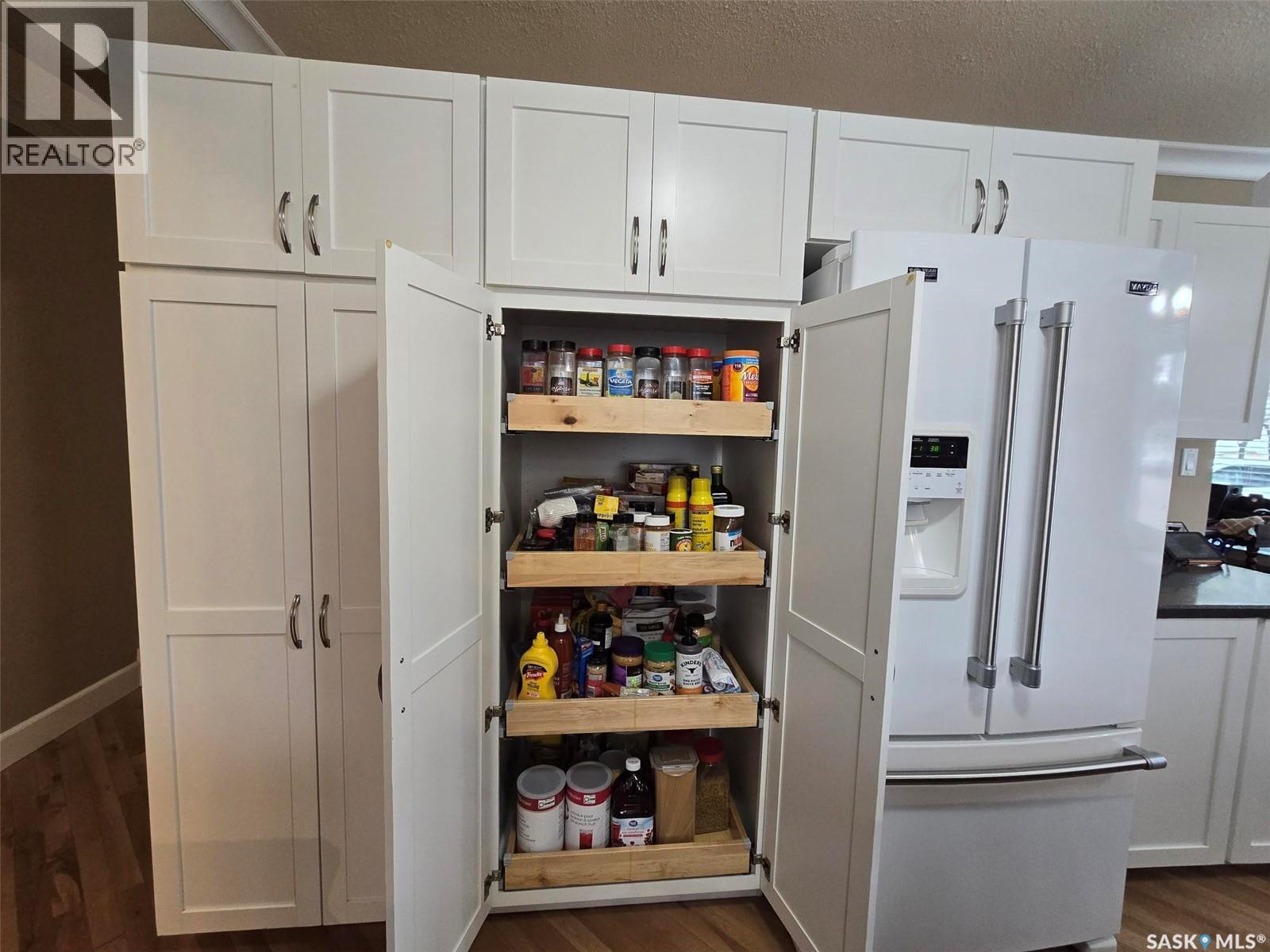 718 Stella Street, Grenfell, Saskatchewan  S0G 2B0 - Photo 11 - SK021349