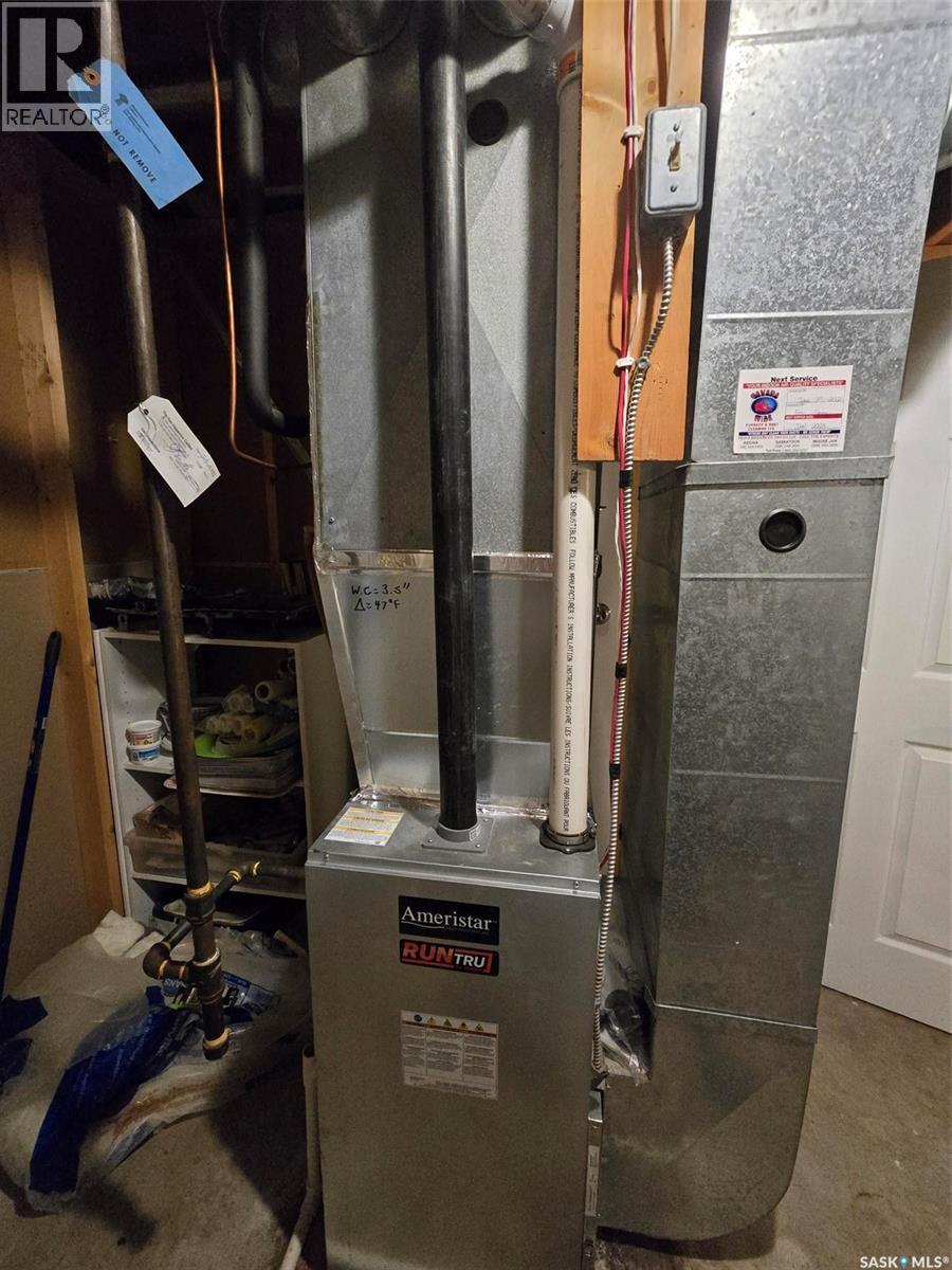 718 Stella Street, Grenfell, Saskatchewan  S0G 2B0 - Photo 33 - SK021349