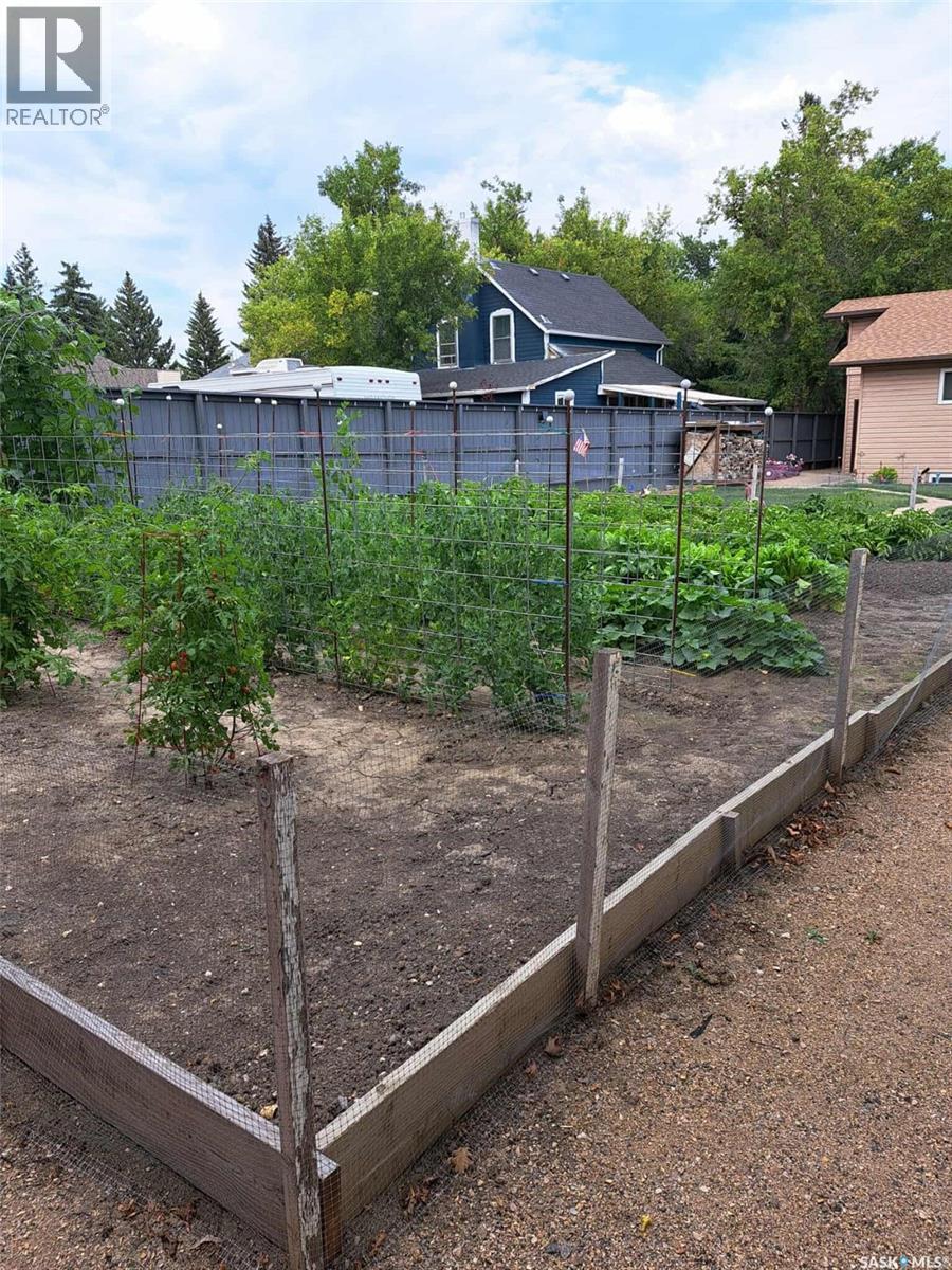 718 Stella Street, Grenfell, Saskatchewan  S0G 2B0 - Photo 46 - SK021349