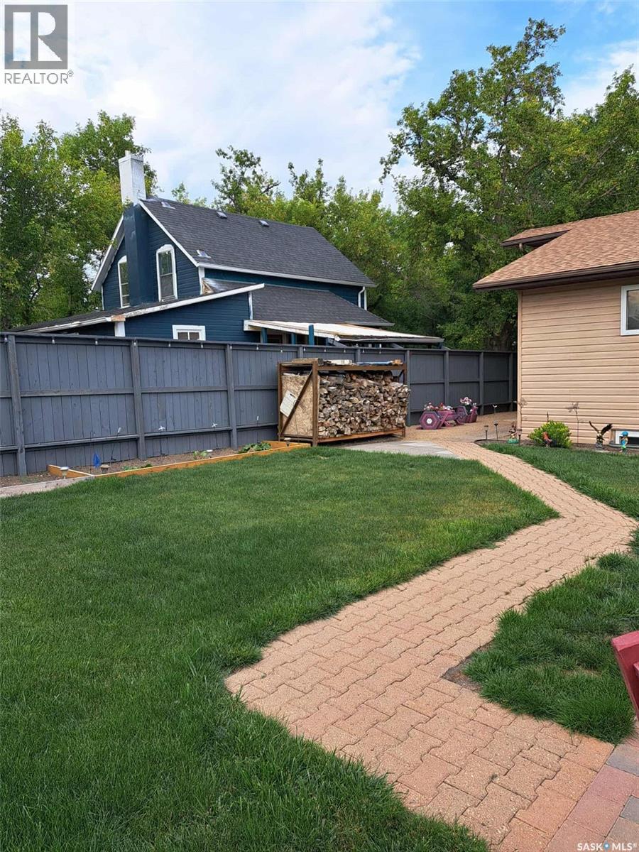 718 Stella Street, Grenfell, Saskatchewan  S0G 2B0 - Photo 47 - SK021349