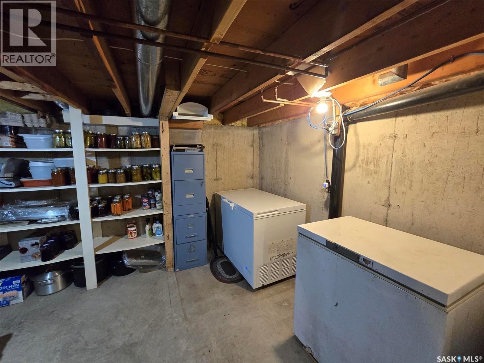 718 Stella Street, Grenfell, Saskatchewan  S0G 2B0 - Photo 40 - SK021349