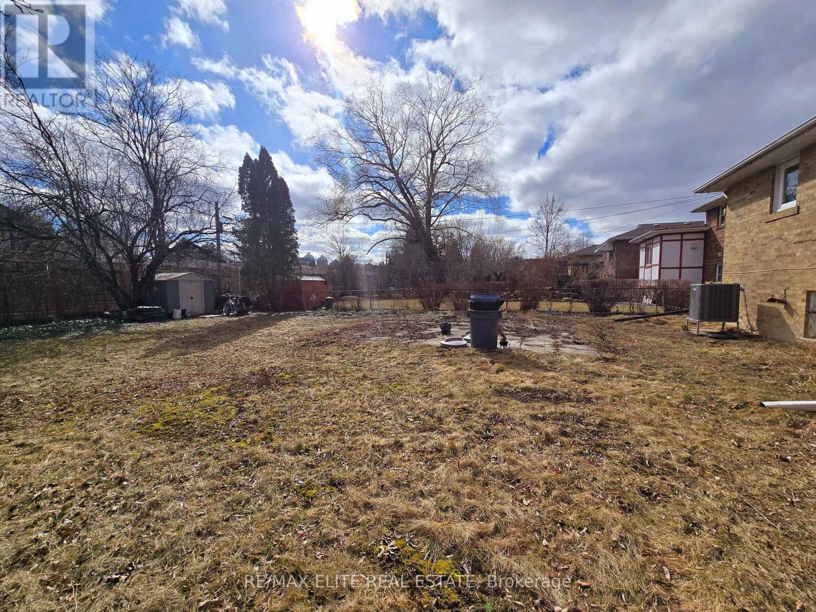 Upper - 38 Ambrose Road, Toronto, Ontario  M2K 2W9 - Photo 28 - C12544106