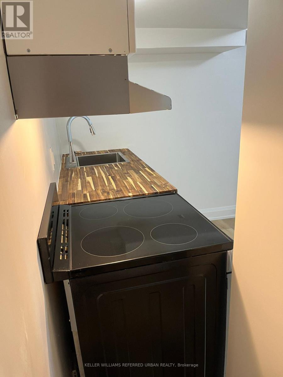 1 - 98 Frontenac Avenue, Toronto, Ontario  M5N 1Z9 - Photo 14 - C12544154