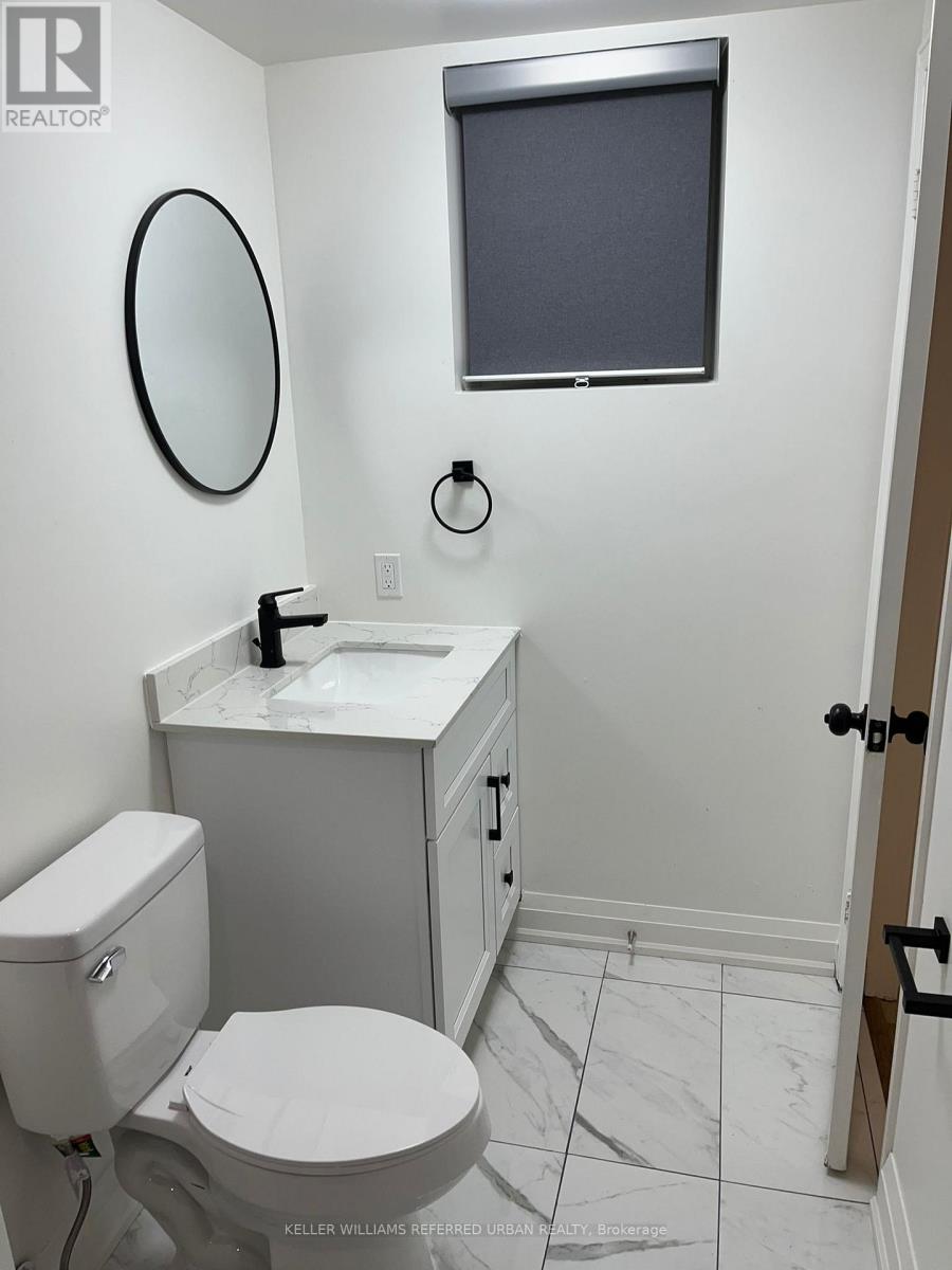 1 - 98 Frontenac Avenue, Toronto, Ontario  M5N 1Z9 - Photo 26 - C12544154