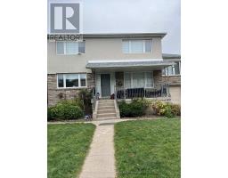 2 - 98 FRONTENAC AVENUE, Toronto, Ontario