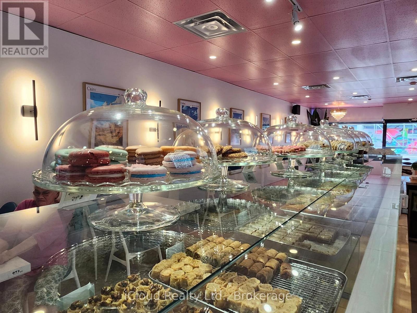 993 Bloor Street W, Toronto, Ontario  M6H 1M1 - Photo 19 - C12544160