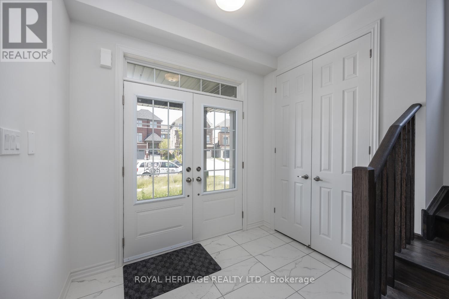 1010 Trailsview Avenue, Cobourg, Ontario  K9A 4J6 - Photo 2 - X12395255