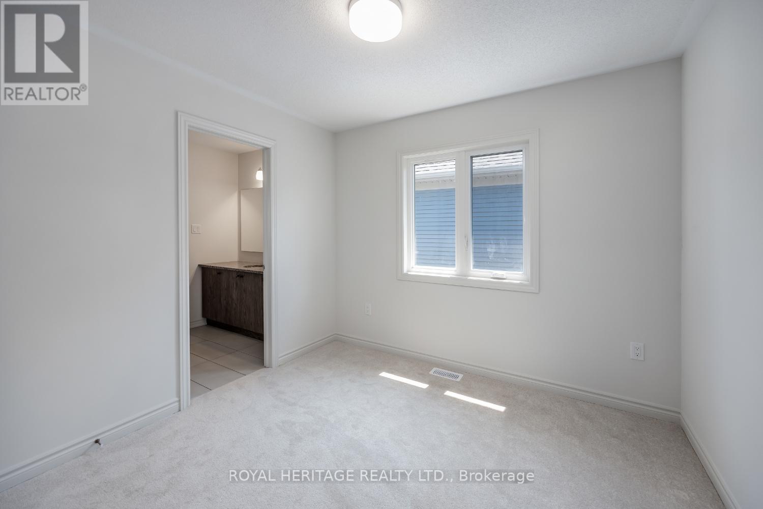 1010 Trailsview Avenue, Cobourg, Ontario  K9A 4J6 - Photo 20 - X12395255