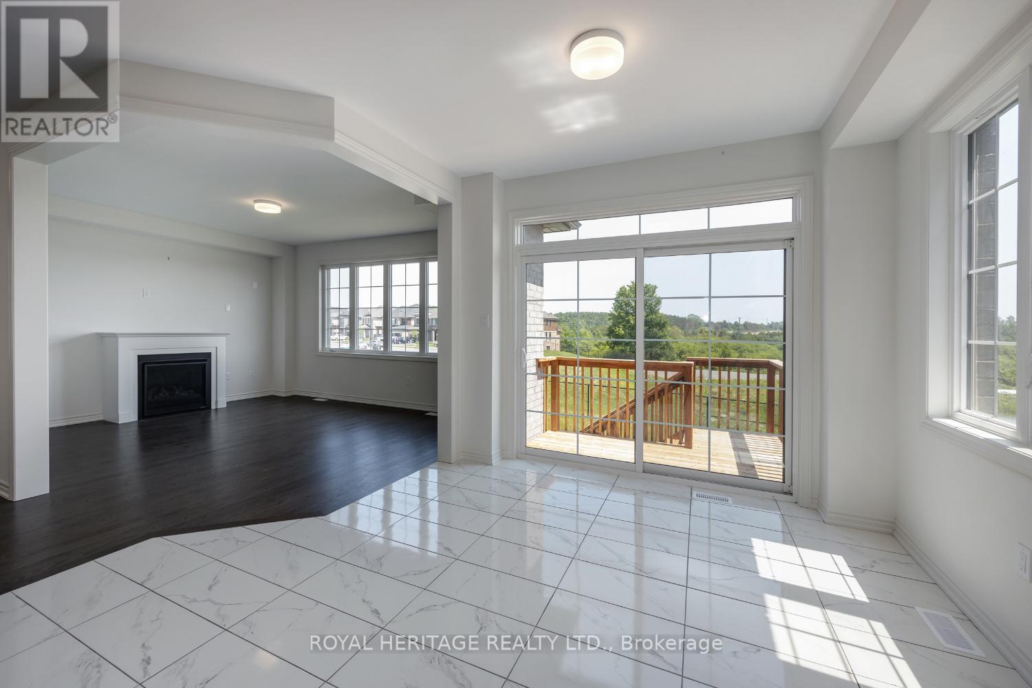 1010 Trailsview Avenue, Cobourg, Ontario  K9A 4J6 - Photo 4 - X12395255