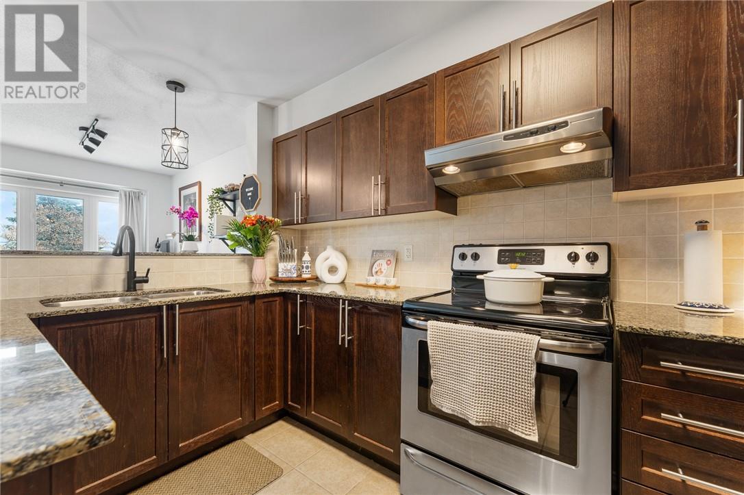 202 Arrita Street, Ottawa, Ontario K2S 0J7 - Photo 13 - 2125654