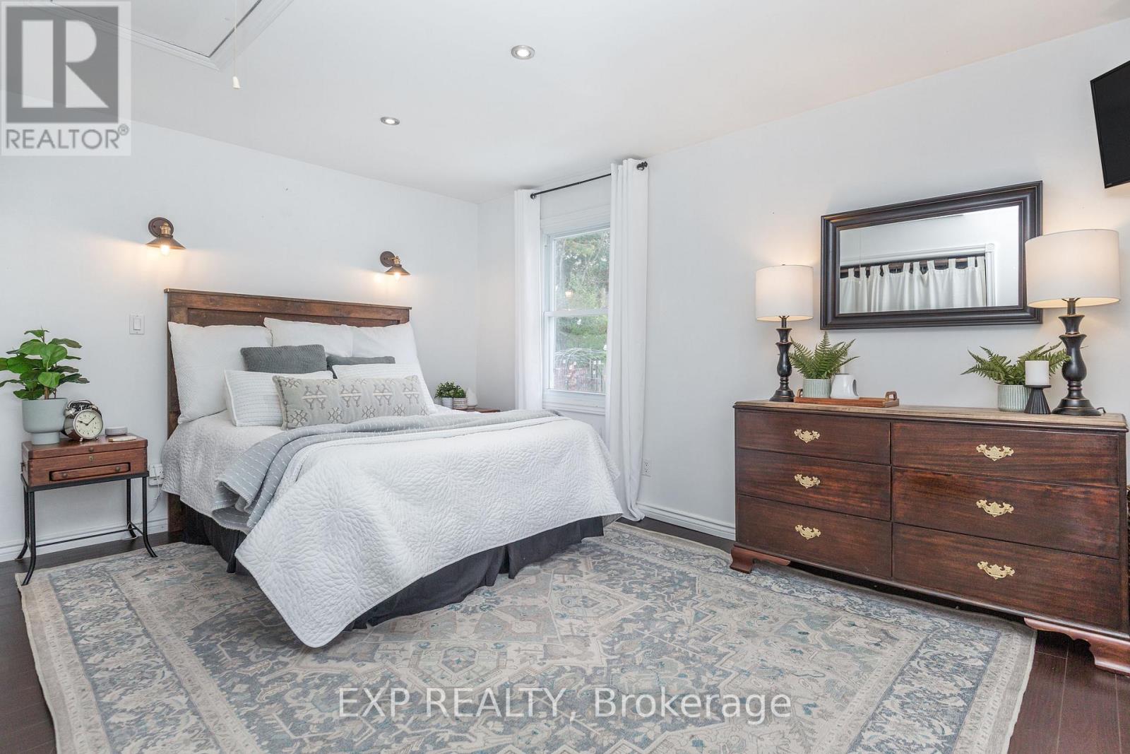 1104 Ferrier Ave Avenue, Innisfil, Ontario  L0L 1W0 - Photo 23 - N12544118