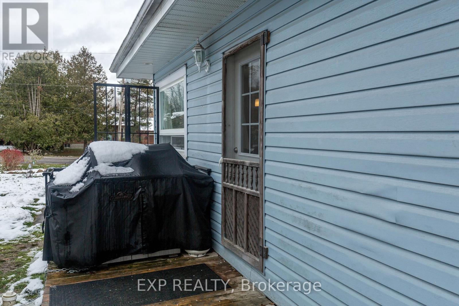1104 Ferrier Ave Avenue, Innisfil, Ontario  L0L 1W0 - Photo 32 - N12544118
