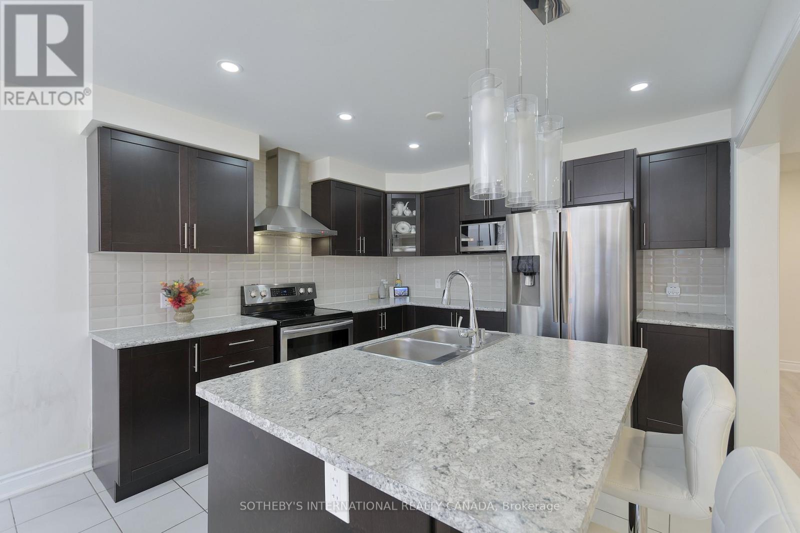 29 Owens Road, New Tecumseth, Ontario  L9R 0T3 - Photo 13 - N12544164