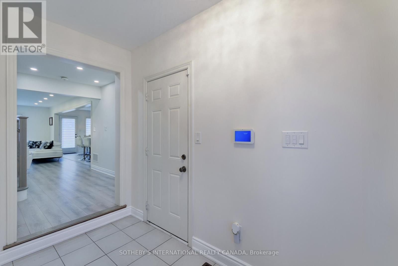 29 Owens Road, New Tecumseth, Ontario  L9R 0T3 - Photo 7 - N12544164