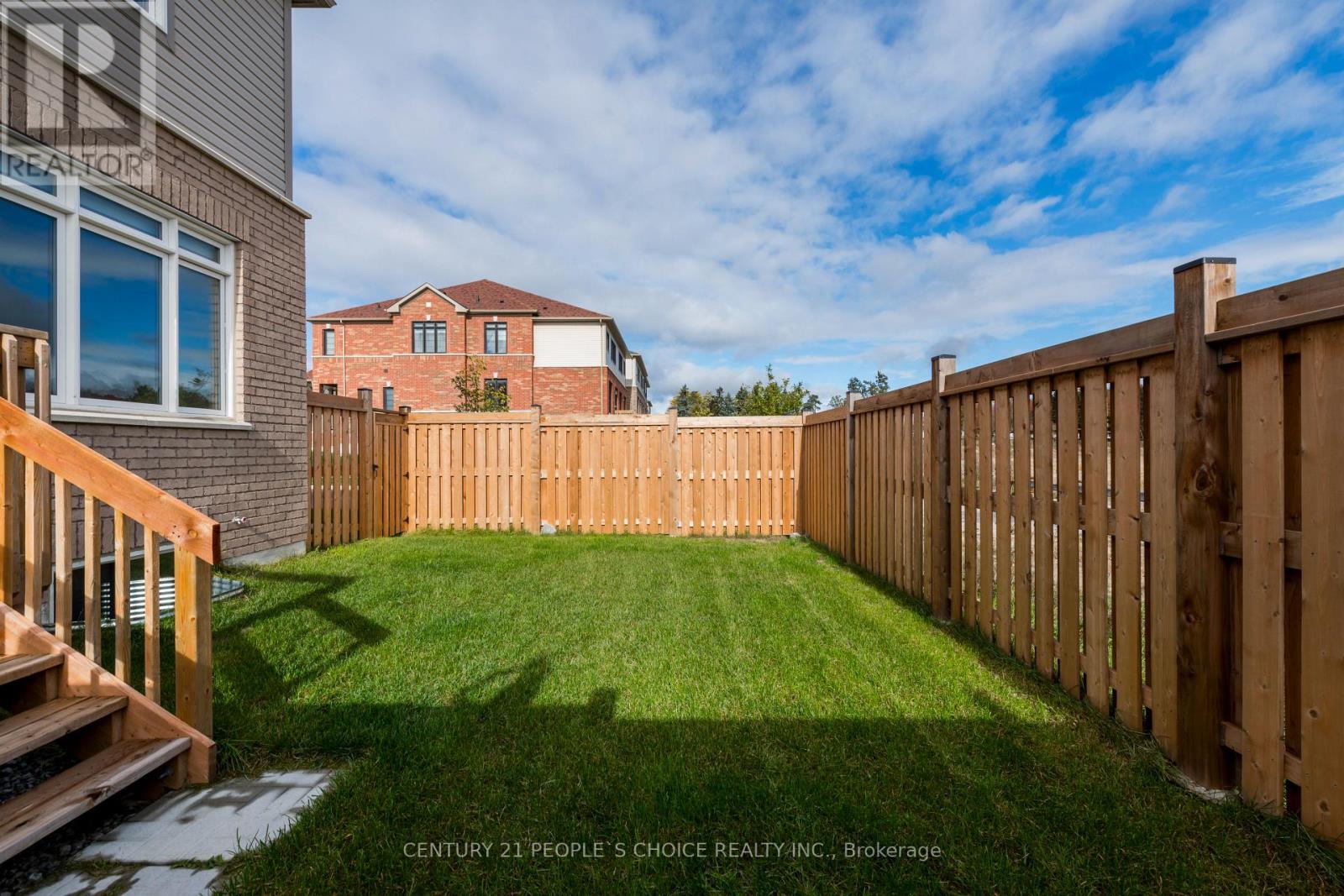 35 Greer Street, Barrie, Ontario  L9J 0R5 - Photo 4 - S12544100