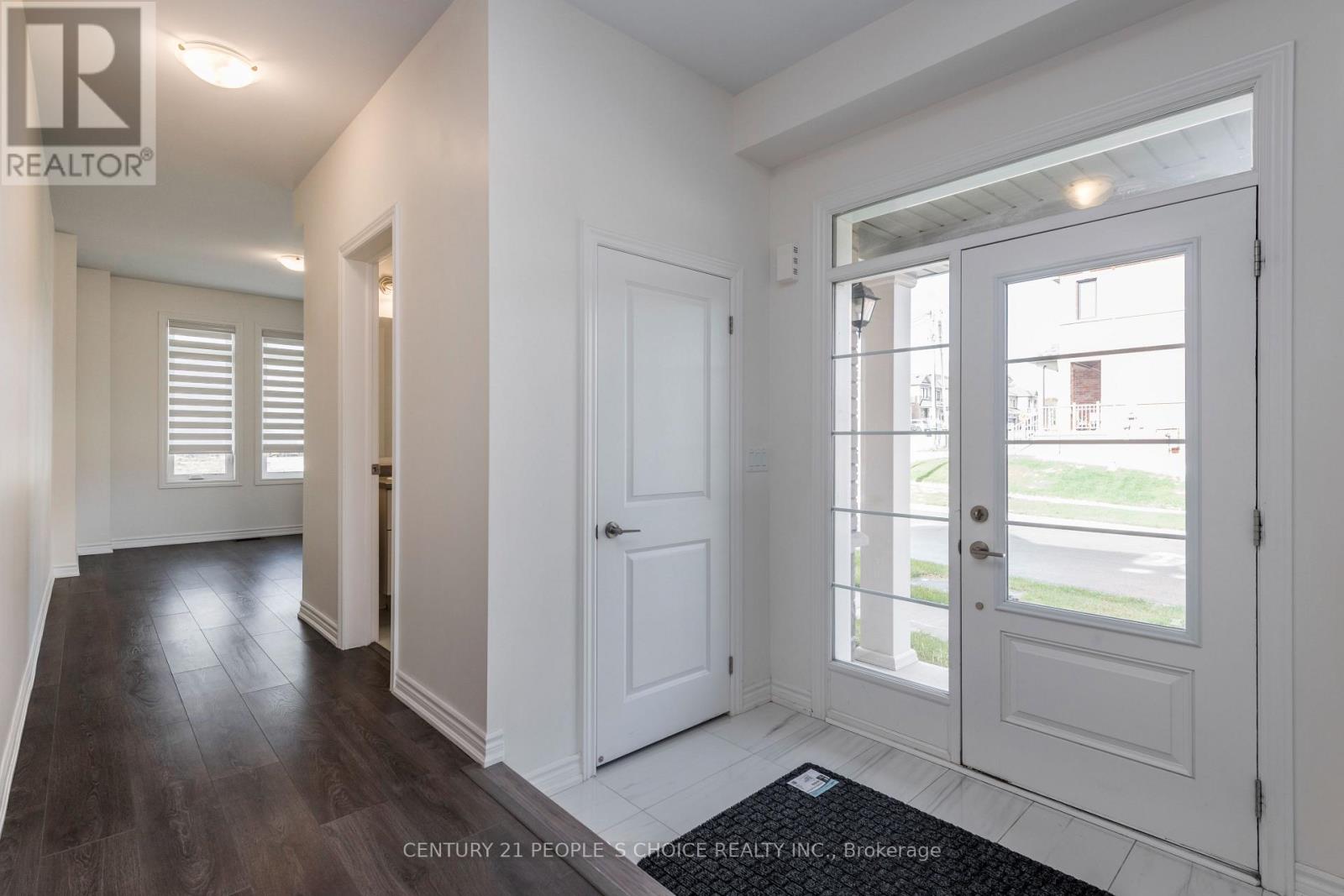 35 Greer Street, Barrie, Ontario  L9J 0R5 - Photo 6 - S12544100