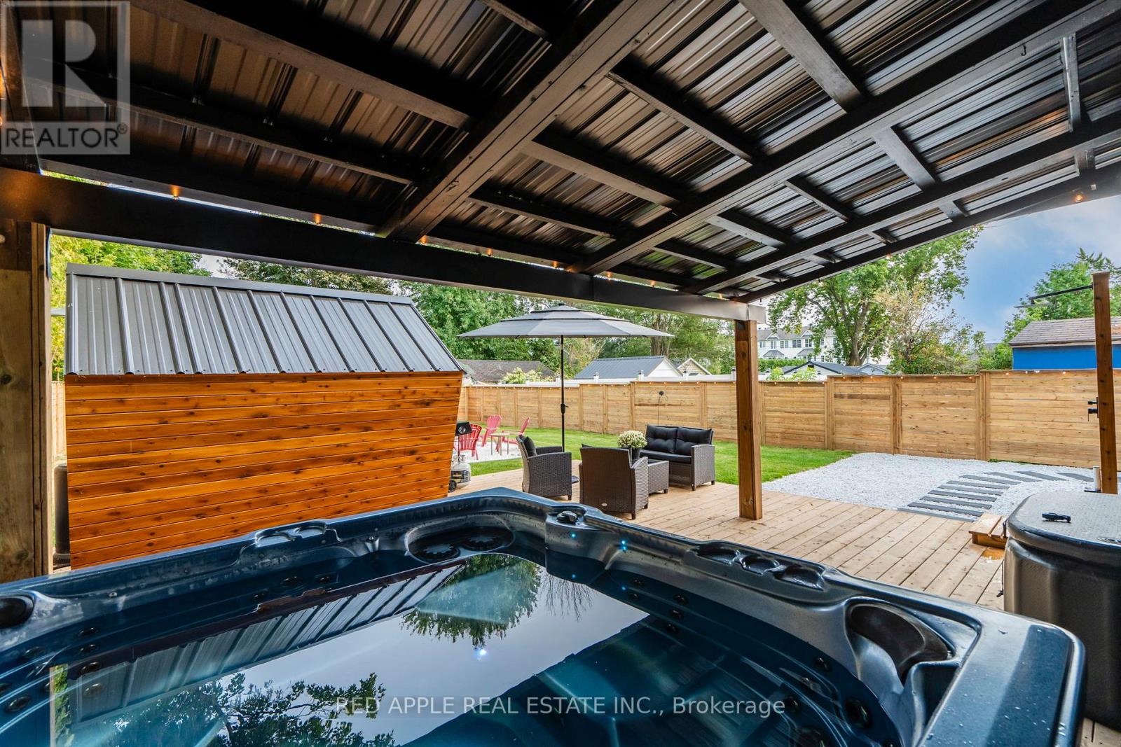 205 Hoyt Avenue, Tay, Ontario  L0K 2A0 - Photo 37 - S12544136