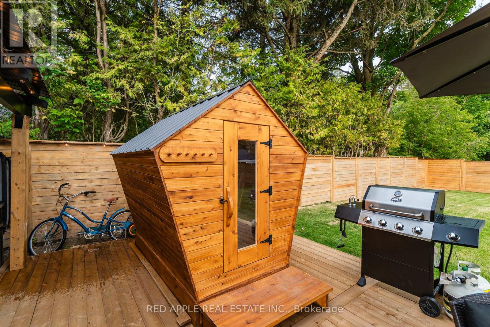 205 Hoyt Avenue, Tay, Ontario  L0K 2A0 - Photo 39 - S12544136