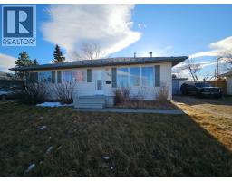 1409 115 Avenue, dawson creek, British Columbia