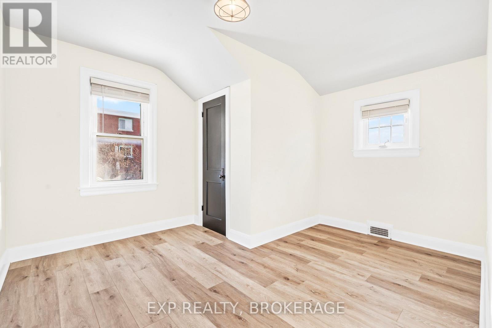 493 College Street, Kingston, Ontario  K7L 4M8 - Photo 25 - X12544210