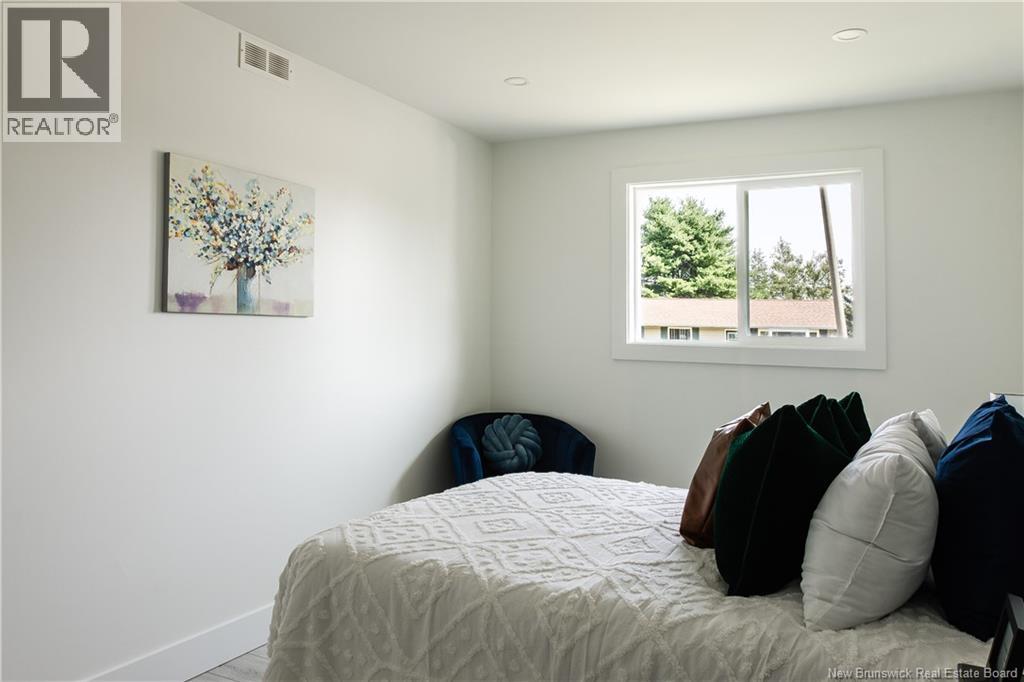 44 Teesdale, Moncton, New Brunswick  E1A 5K5 - Photo 32 - NB129807