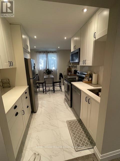 221 Highview Drive, St. Thomas, Ontario  N5R 5H6 - Photo 16 - X12544280