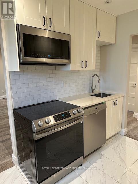 221 Highview Drive, St. Thomas, Ontario  N5R 5H6 - Photo 23 - X12544280