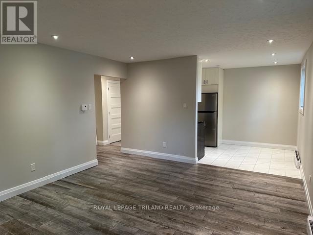 221 Highview Drive, St. Thomas, Ontario  N5R 5H6 - Photo 32 - X12544280